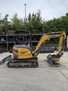 XCMG XE27E Canopy
