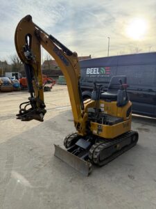 XCMG XE18E minigraver