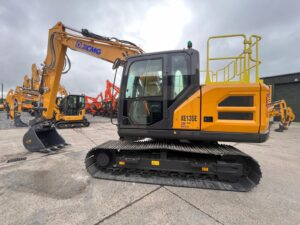XE135E